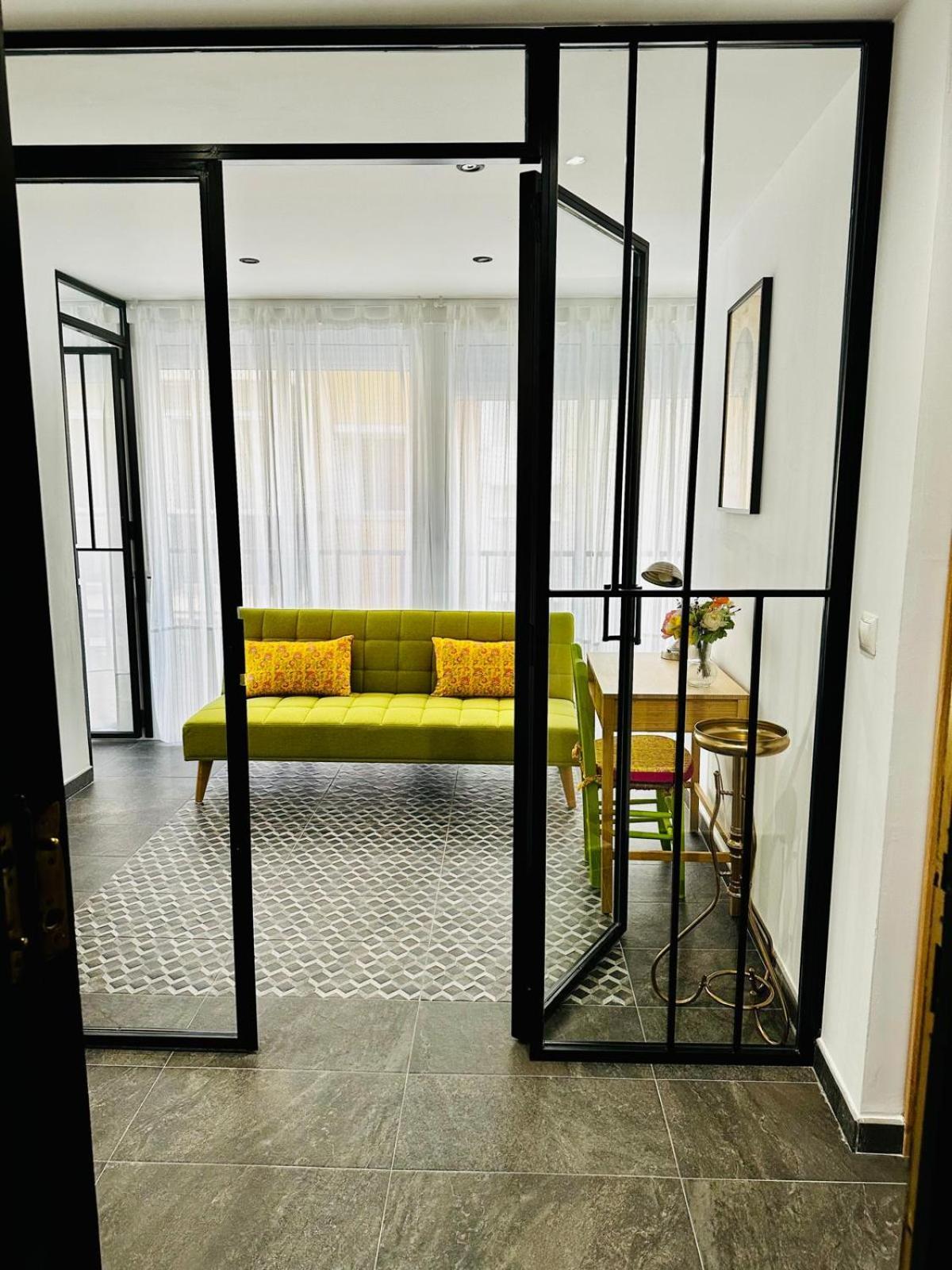 Maldonado Urban Suite Málaga Exterior foto